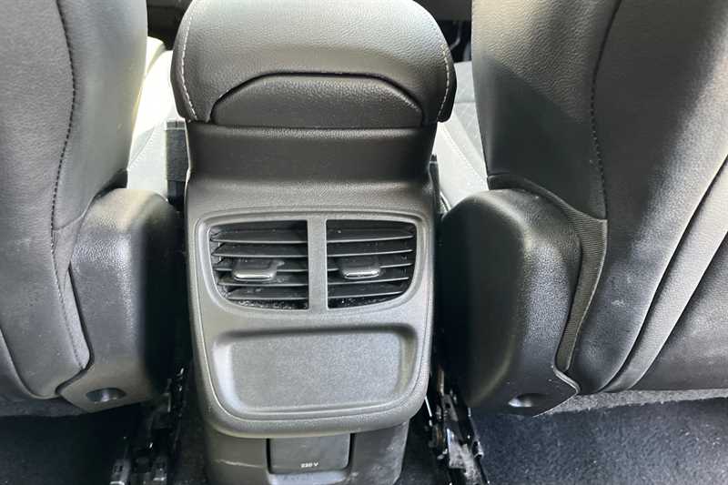 Vehicle 44