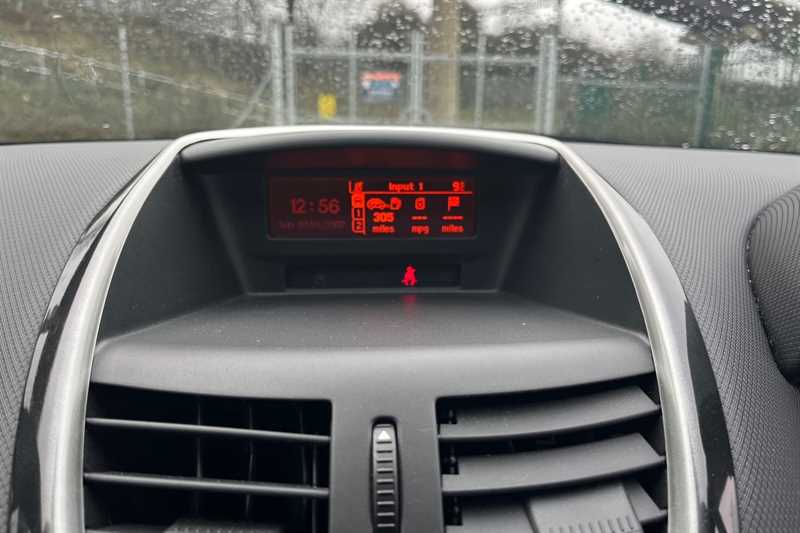 Used Peugeot 207 2014 for sale - 77471117: Photo 19