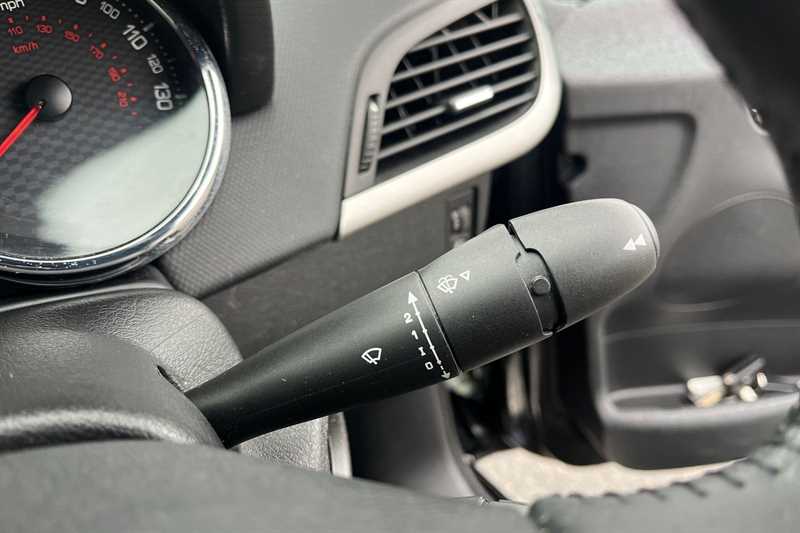 Used Peugeot 207 2014 for sale - 77471117: Photo 28