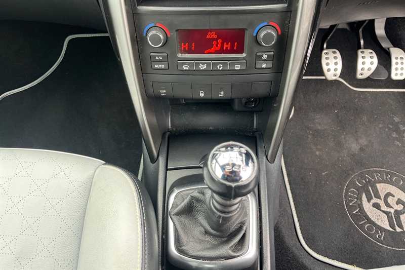 Used Peugeot 207 2014 for sale - 77471117: Photo 39