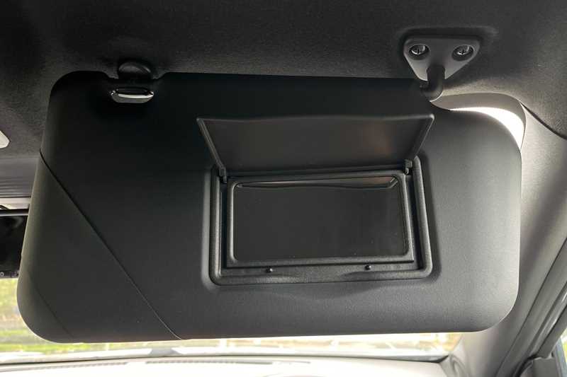 Used Nissan Juke 2022 for sale - 76515103: Photo 40