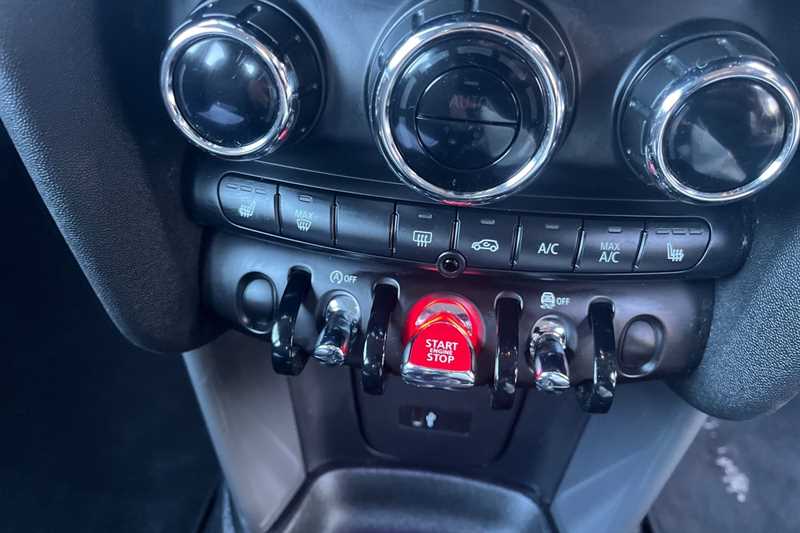 Used MINI Hatch 2019 for sale - 77512780: Photo 15