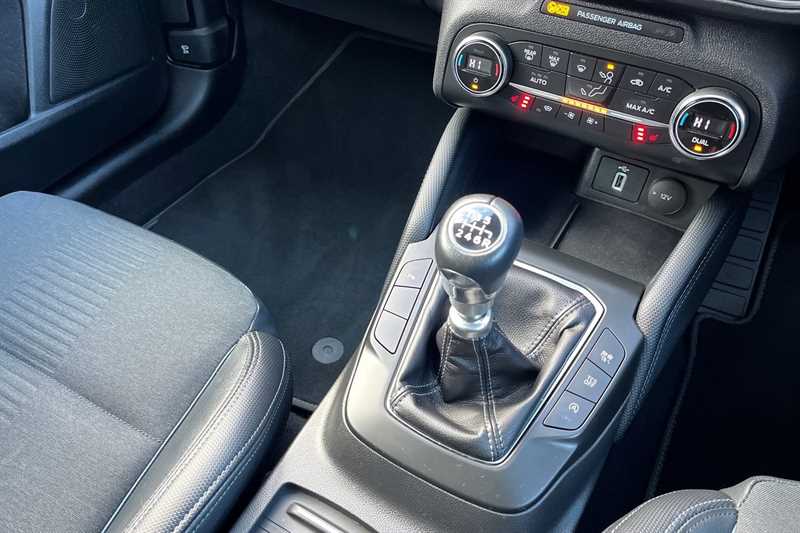 Used Ford Focus 2021 for sale - 77145940: Photo 14