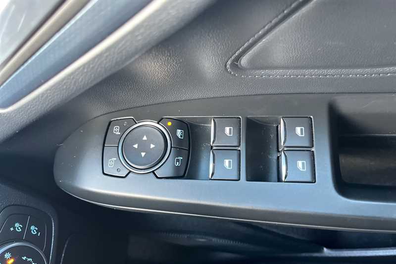 Used Ford Focus 2021 for sale - 77145940: Photo 16