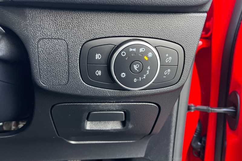 Used Ford Focus 2021 for sale - 77145940: Photo 30