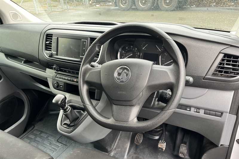 Used Vauxhall Vivaro 2023 for sale - 77513598: Photo 11
