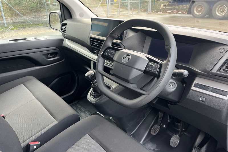 Used Vauxhall Vivaro 2024 for sale - 77472063: Photo 10