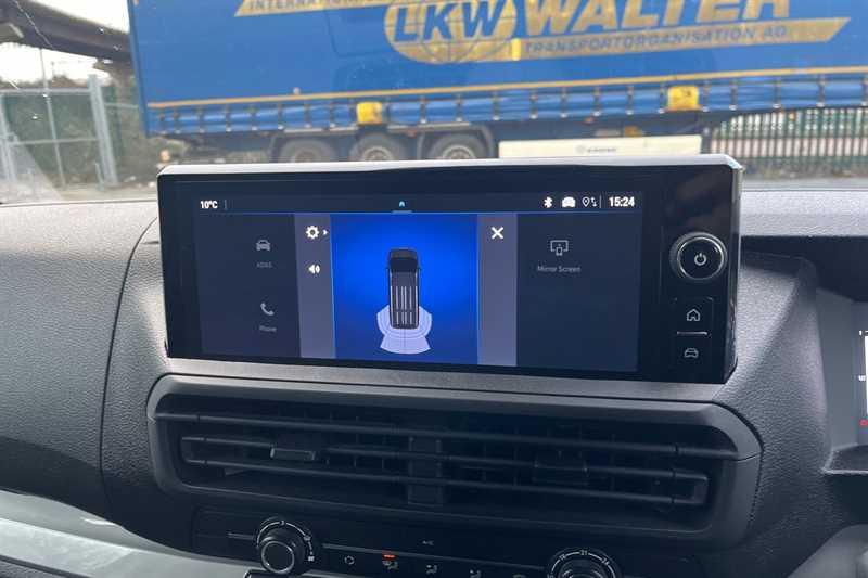 Used Vauxhall Vivaro 2024 for sale - 77472063: Photo 19