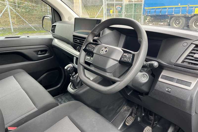 Used Vauxhall Vivaro 2024 for sale - 77471999: Photo 10