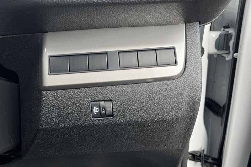 Used Vauxhall Vivaro 2024 for sale - 77471999: Photo 30