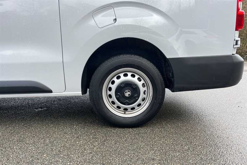 Used Vauxhall Vivaro 2024 for sale - 77471999: Photo 9