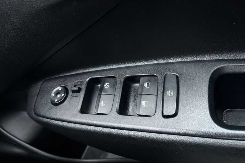 Used Hyundai i10 for sale - 77513432: Photo 16