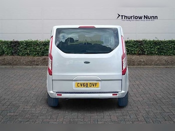 Used Ford Tourneo Custom 2018 for sale - 75565934: Photo