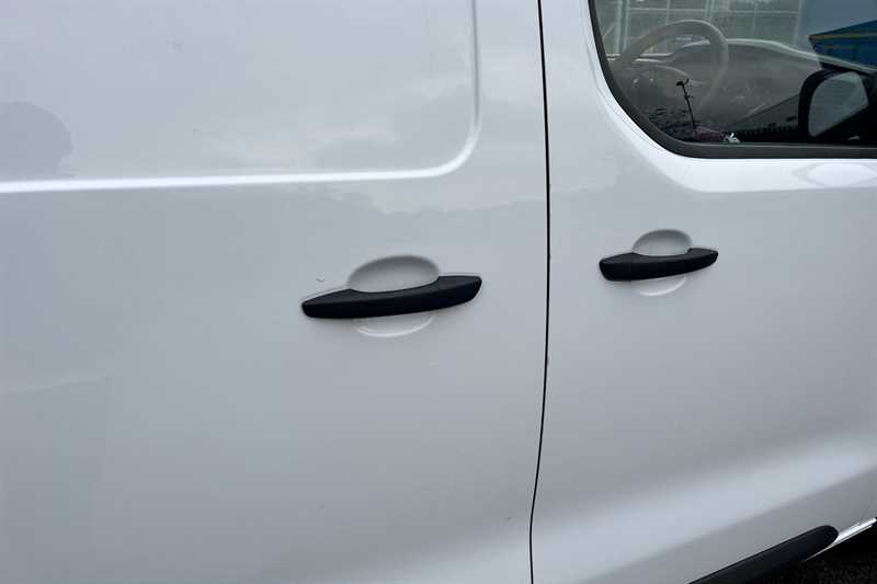 Used Vauxhall Vivaro 2023 for sale - 77471802: Photo 50