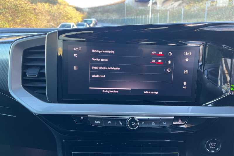 Used Vauxhall Mokka Electric 2023 for sale - 77146425: Photo 17