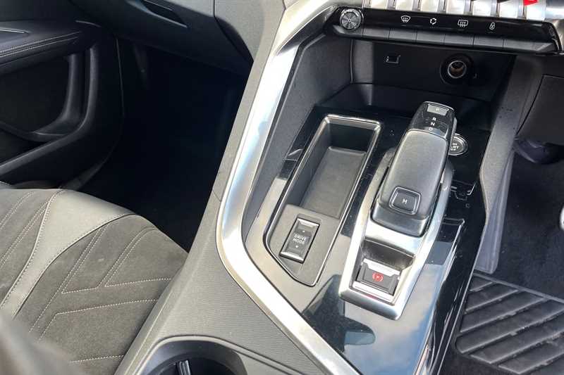 Used Peugeot 3008 2022 for sale - 77146436: Photo 14