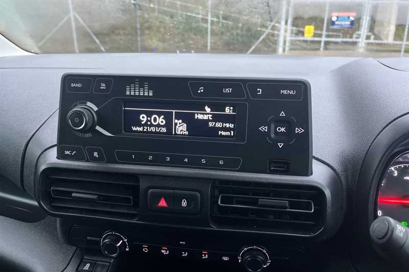 Used Vauxhall Combo Life 2022 for sale - 77333335: Photo 19