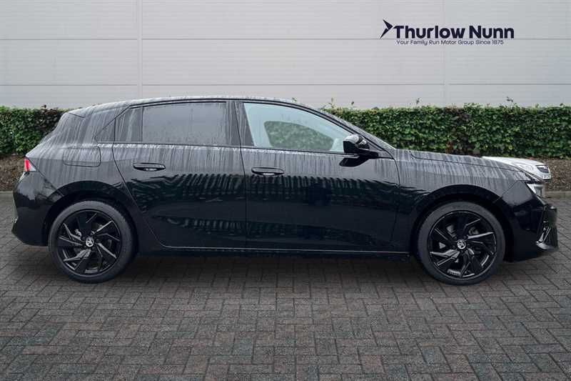 Used Vauxhall Astra 2023 for sale - 77472072: Photo 2