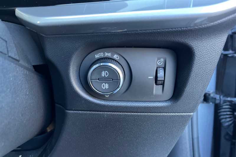 Used Vauxhall Mokka Electric 2023 for sale - 77972055: Photo 30