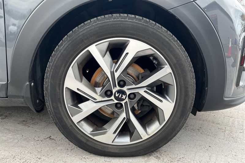 Used Kia Stonic 2021 for sale - 77471630: Photo 57