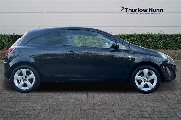 Used Vauxhall Corsa 2013 for sale - 76204232: Photo 2