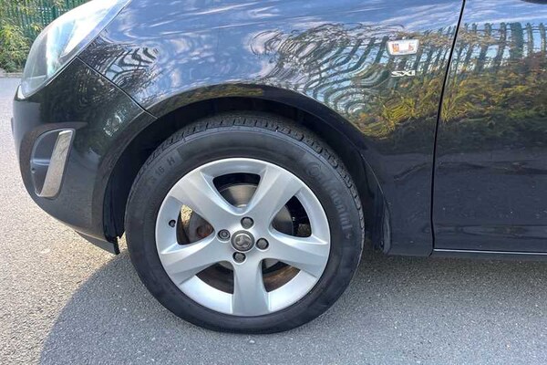 Used Vauxhall Corsa 2013 for sale - 76204232: Photo 56