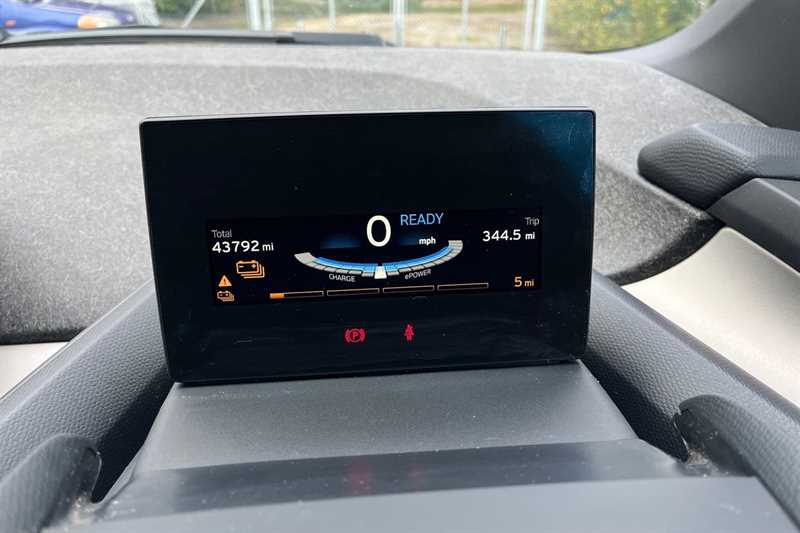 Used BMW i3 2019 for sale - 76261899: Photo 20