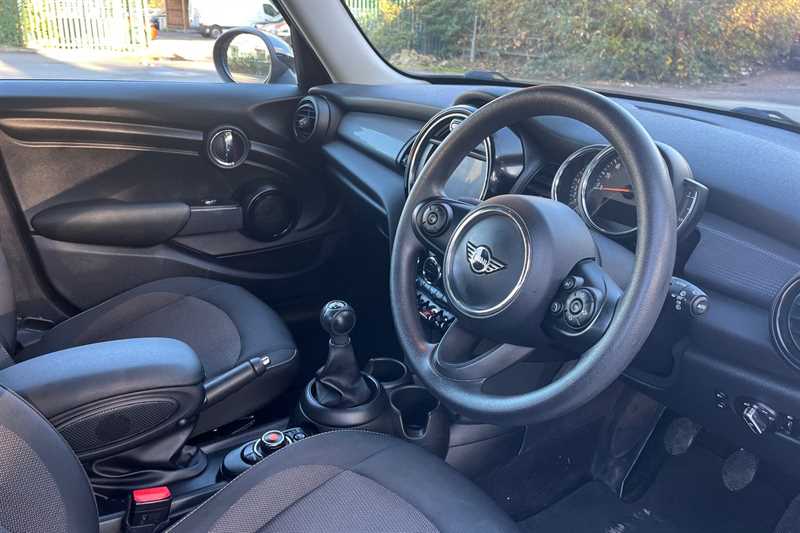 Used MINI Hatch 2019 for sale - 77471051: Photo 10