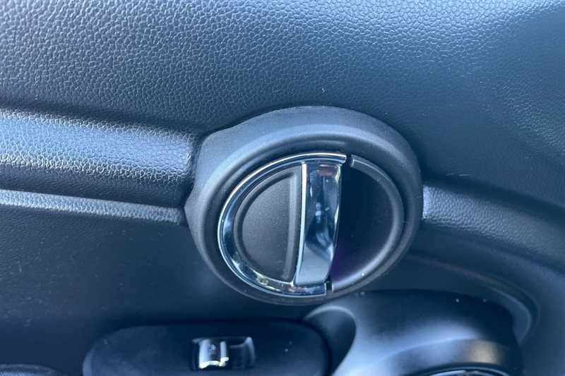 Used MINI Hatch 2019 for sale - 77471051: Photo 54