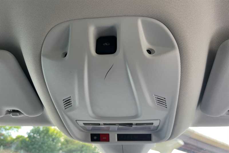 Vehicle 33