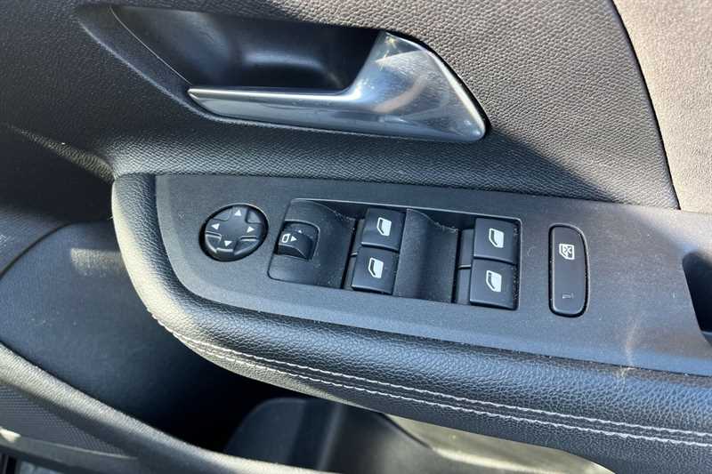 Used Vauxhall Mokka 2023 for sale - 77960227: Photo 16