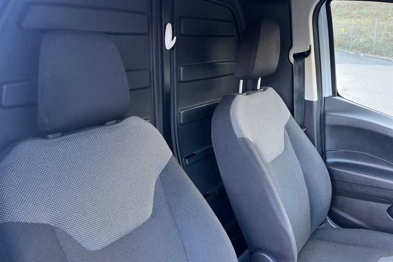 Used Ford Transit Courier 2020 for sale - 77588699: Photo 23