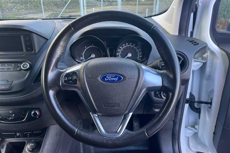 Used Ford Transit Courier 2020 for sale - 77588699: Photo 25