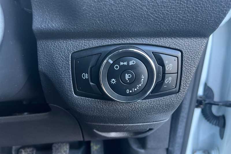 Used Ford Transit Courier 2020 for sale - 77588699: Photo 30