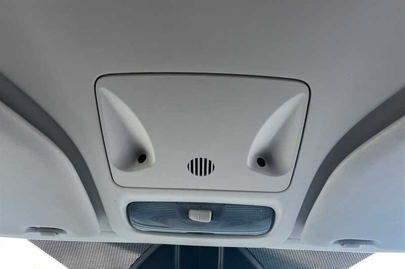 Used Ford Transit Courier 2020 for sale - 77588699: Photo 33