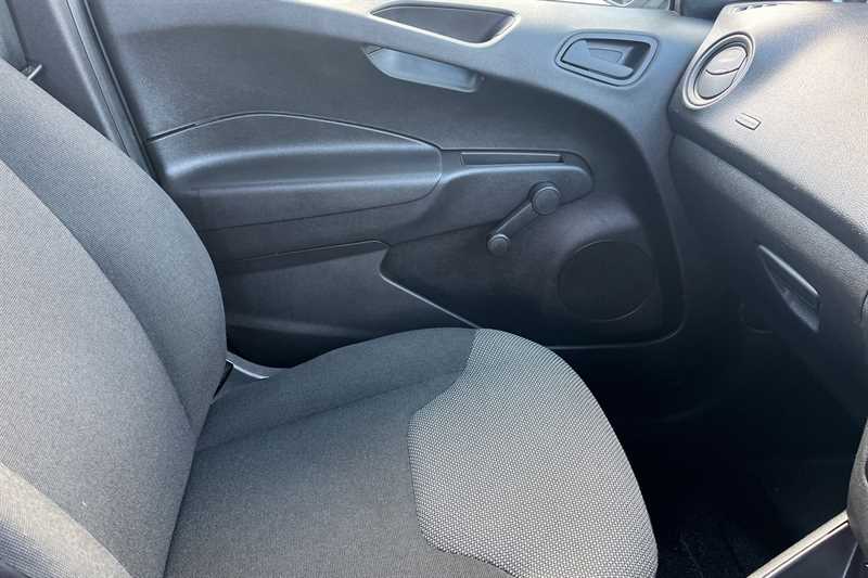 Used Ford Transit Courier 2020 for sale - 77588699: Photo 43