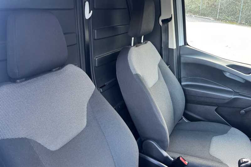 Used Ford Transit Courier 2020 for sale - 77588699: Photo 44