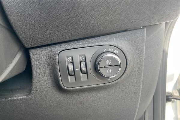 Used Vauxhall Corsa 2018 for sale - 76204178: Photo 30