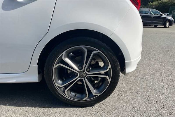Used Vauxhall Corsa 2018 for sale - 76204178: Photo 57