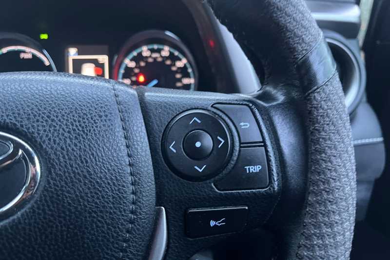 Used Toyota RAV4 2018 for sale - 77513837: Photo 22