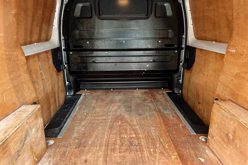 Used Vauxhall Vivaro 2023 for sale - 77471575: Photo 24