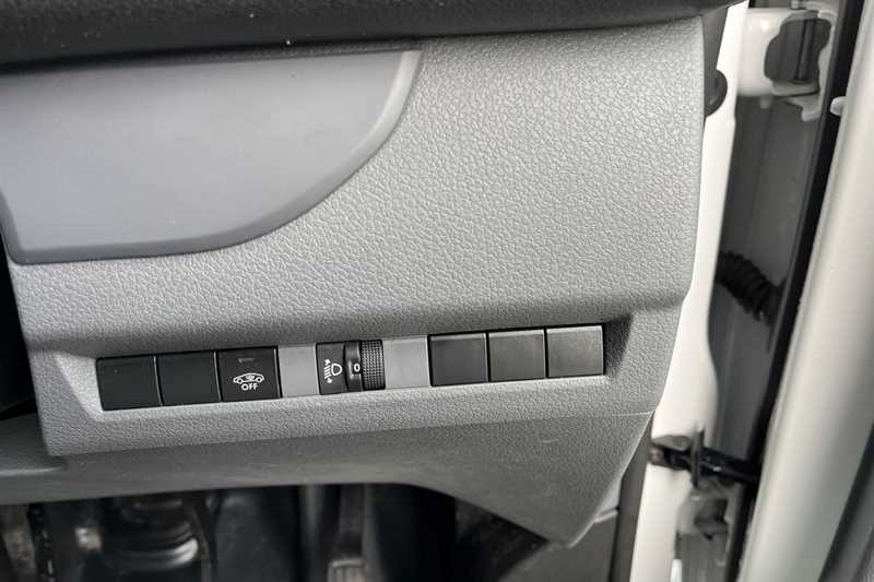 Used Vauxhall Vivaro 2023 for sale - 77471575: Photo 30