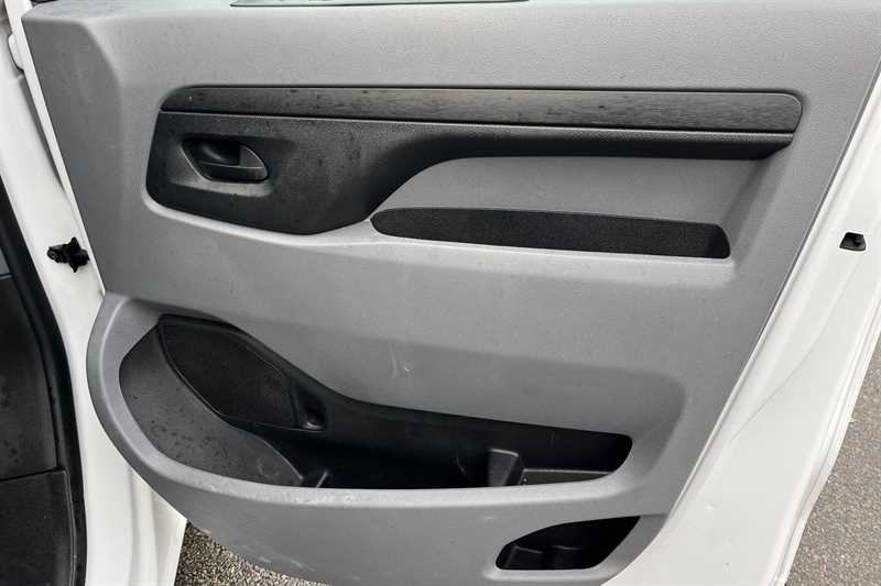 Used Vauxhall Vivaro 2023 for sale - 77471575: Photo 41