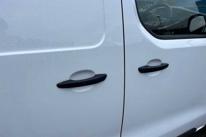 Used Vauxhall Vivaro 2023 for sale - 77471575: Photo 50