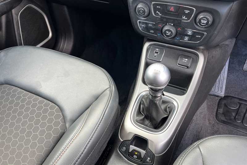 Used Jeep Compass 2020 for sale - 76442024: Photo 14