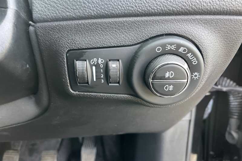 Used Jeep Compass 2020 for sale - 76442024: Photo 30