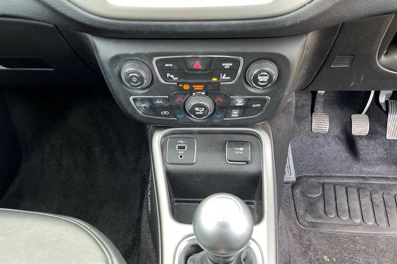 Used Jeep Compass 2020 for sale - 76442024: Photo 38