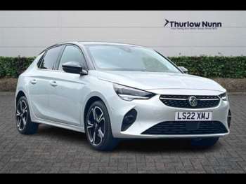 2022 - 1.2i Turbo (100 PS) Elite Edition 5 Door Petrol Hatchback *** 1 Private Own