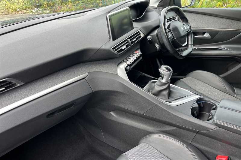 Used Peugeot 3008 2020 for sale - 76378632: Photo 13