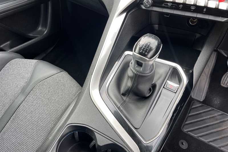 Used Peugeot 3008 2020 for sale - 76378632: Photo 14